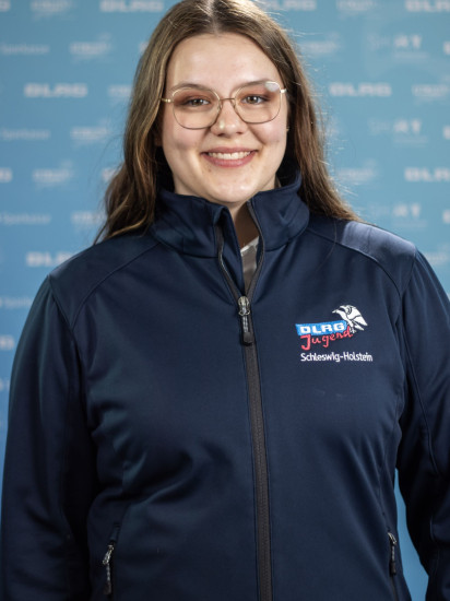 stellv. Landesjugendvorsitzende: Anna Lopitz